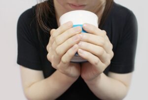 かぶれない白髪染めで色ムラなしの製品はどれ？